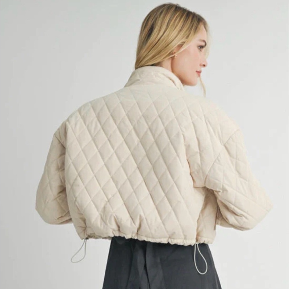 Sadie & Sage Cream Quilted Crop Puffer Jacket — Size XS - Picture 5 of 13